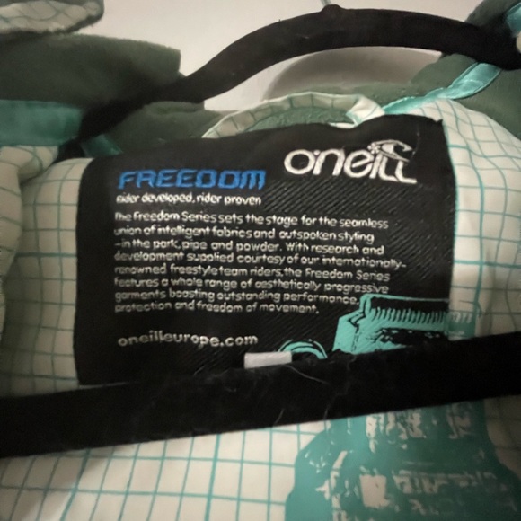 O’neill winter coat - Picture 4 of 8